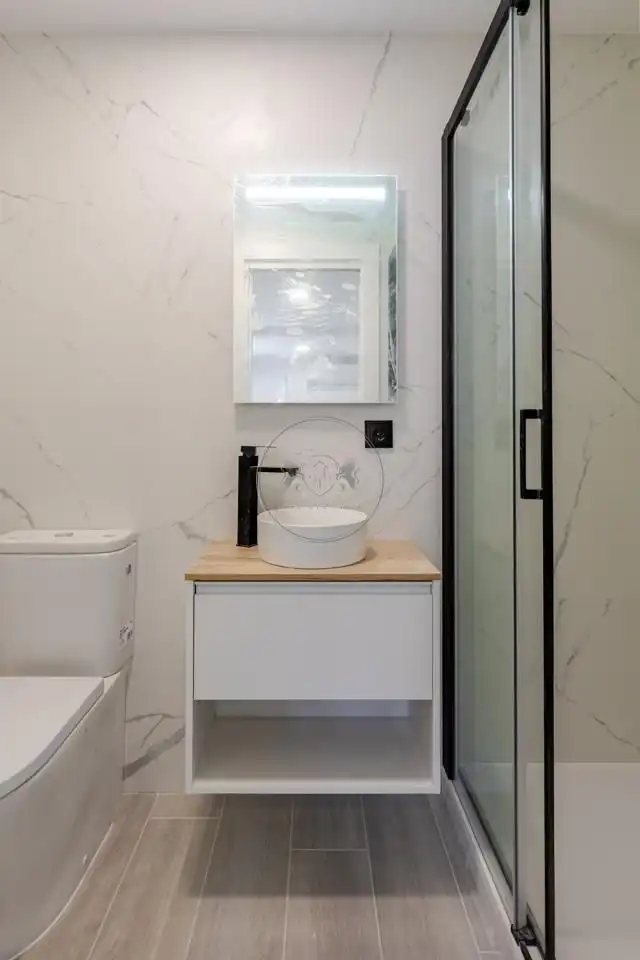 Baño de Piso en venta en Madrid con Aire acondicionado y Alarma