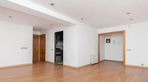 Foto 3 de Piso en venta en Plaça de Ròmul, Can Rull, Sabadell