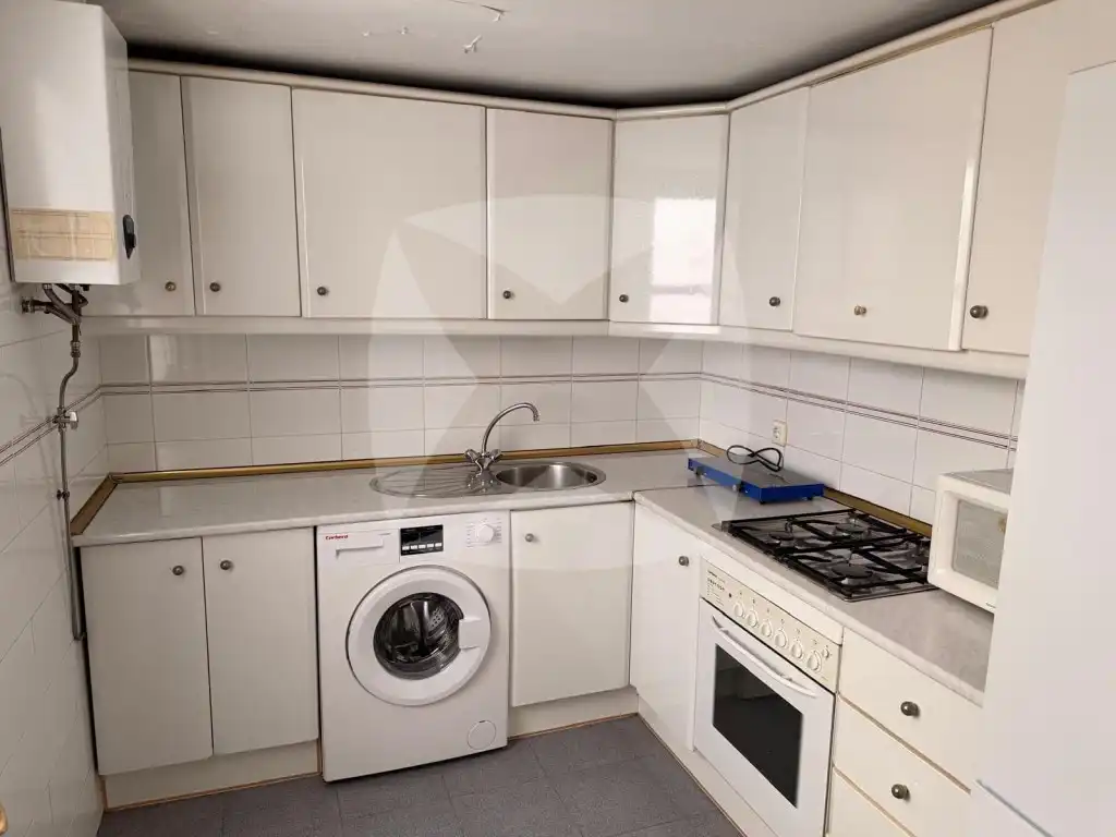Cocina de Piso en venta en Badajoz con Aire acondicionado, Terraza y Balcón