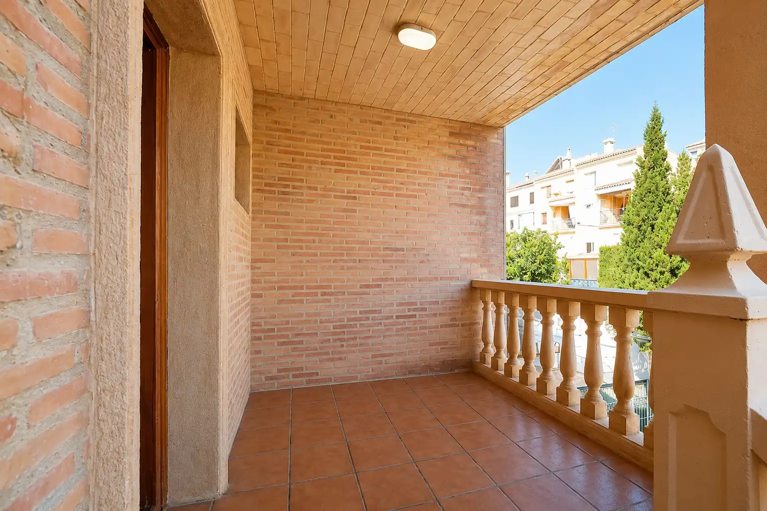 Terraza de Casa o chalet en venta en Chiva con Jardín privado, Terraza y Piscina