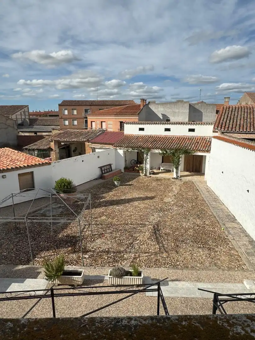Terrassa de Casa o xalet en venda en Madrigal de las Altas Torres amb Calefacció