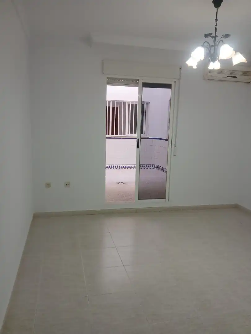 Terraza de Piso en venta en Motril con Aire acondicionado, Trastero y Amueblado