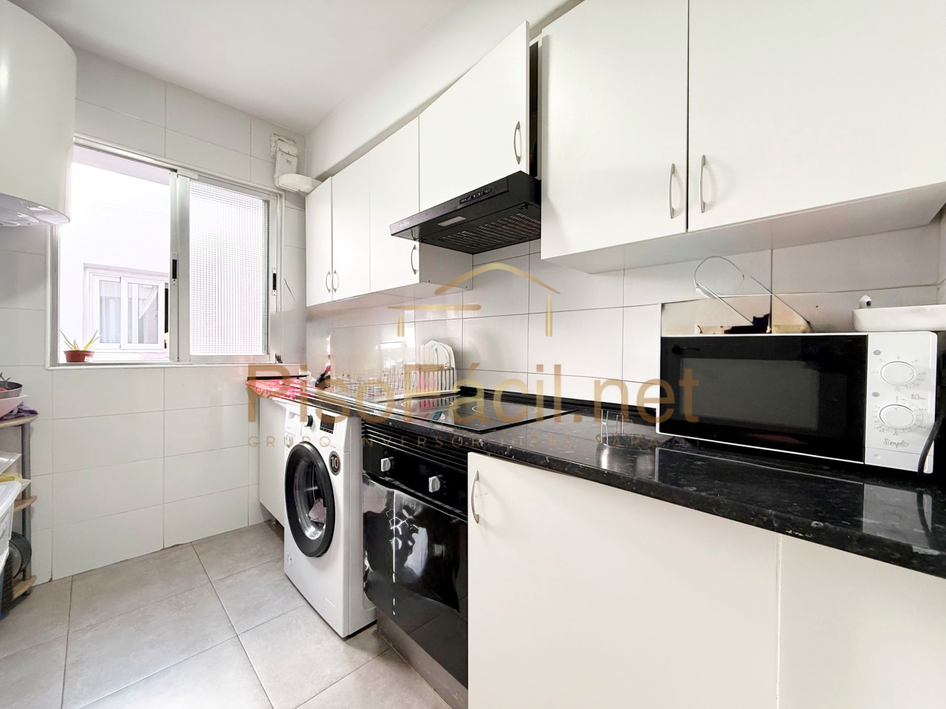 Kitchen of Flat for sale in Parla  with Heating, Parquet flooring and Terrace
