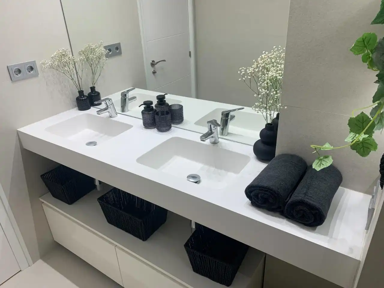 Bany de Planta baixa en venda en Madrid amb Aire condicionat i Calefacció