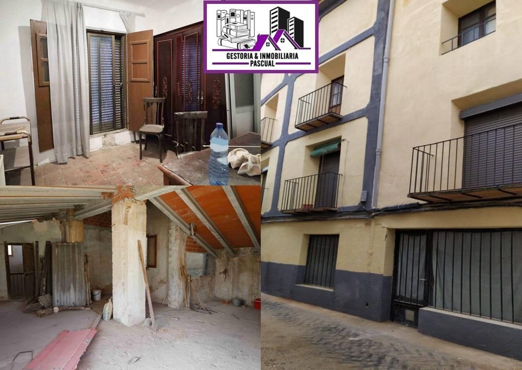 Vista exterior de Casa o xalet en venda en Torrecilla de Alcañiz amb Balcó