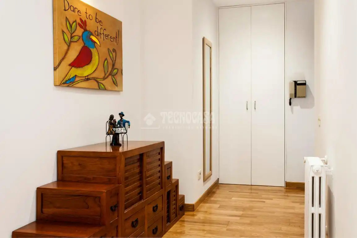 Habitación de Piso en venta en Barcelona con Aire acondicionado y Balcón