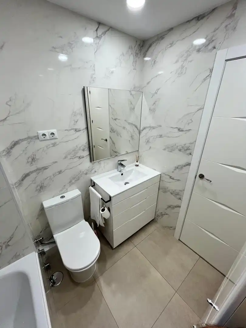 Bathroom of Flat for sale in Alcalá de Henares  with Air Conditioner, Heating and Terrace