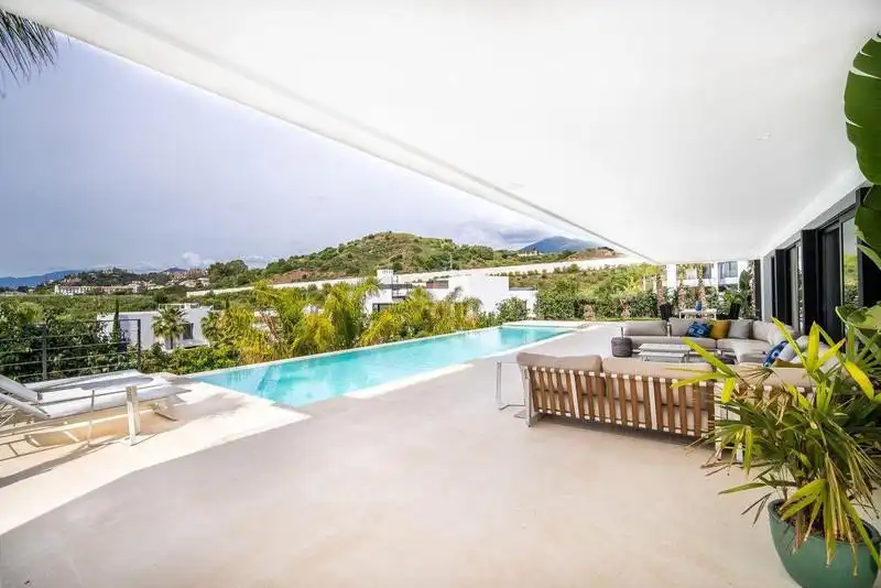 Haus mit Terrasse zum Verkauf in Nueva Andalucía, imagen 3