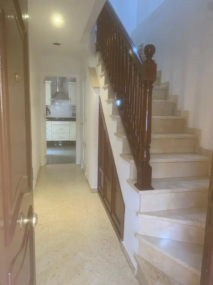 Casa adosada en venda en Sanlúcar de Barrameda amb Balcó