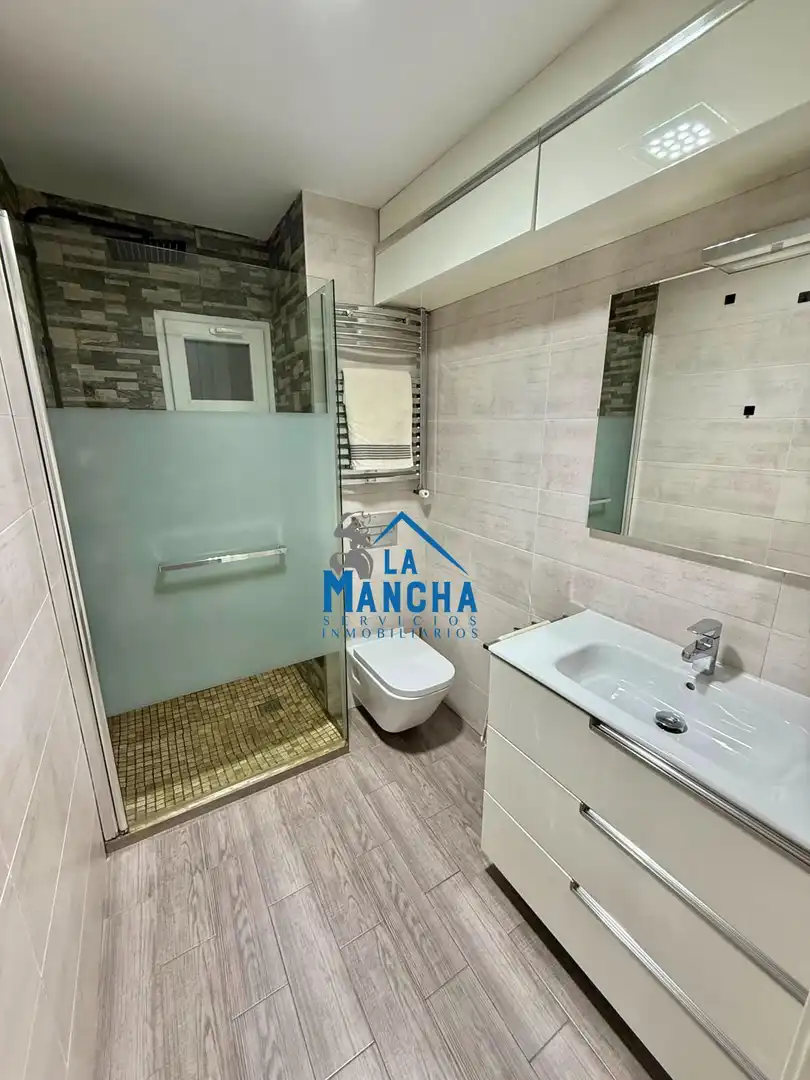 Baño de Piso en venta en Albacete con Aire acondicionado, Calefacción y Amueblado