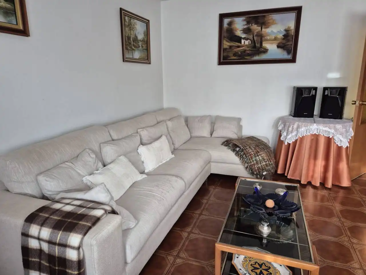 Wohnzimmer von Wohnung zur Miete in Sobrado (A Coruña)