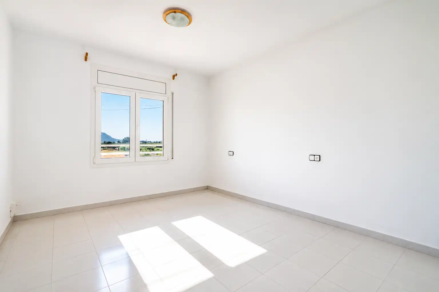 Schlafzimmer von Wohnung zum Verkauf in Verges mit Heizung und Terrasse