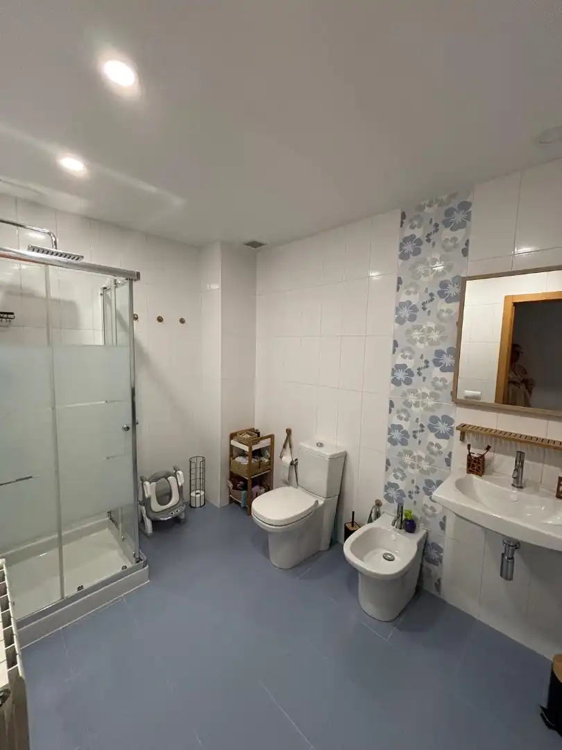 Badezimmer von Haus oder Chalet zum Verkauf in Alginet mit Klimaanlage, Heizung und Terrasse