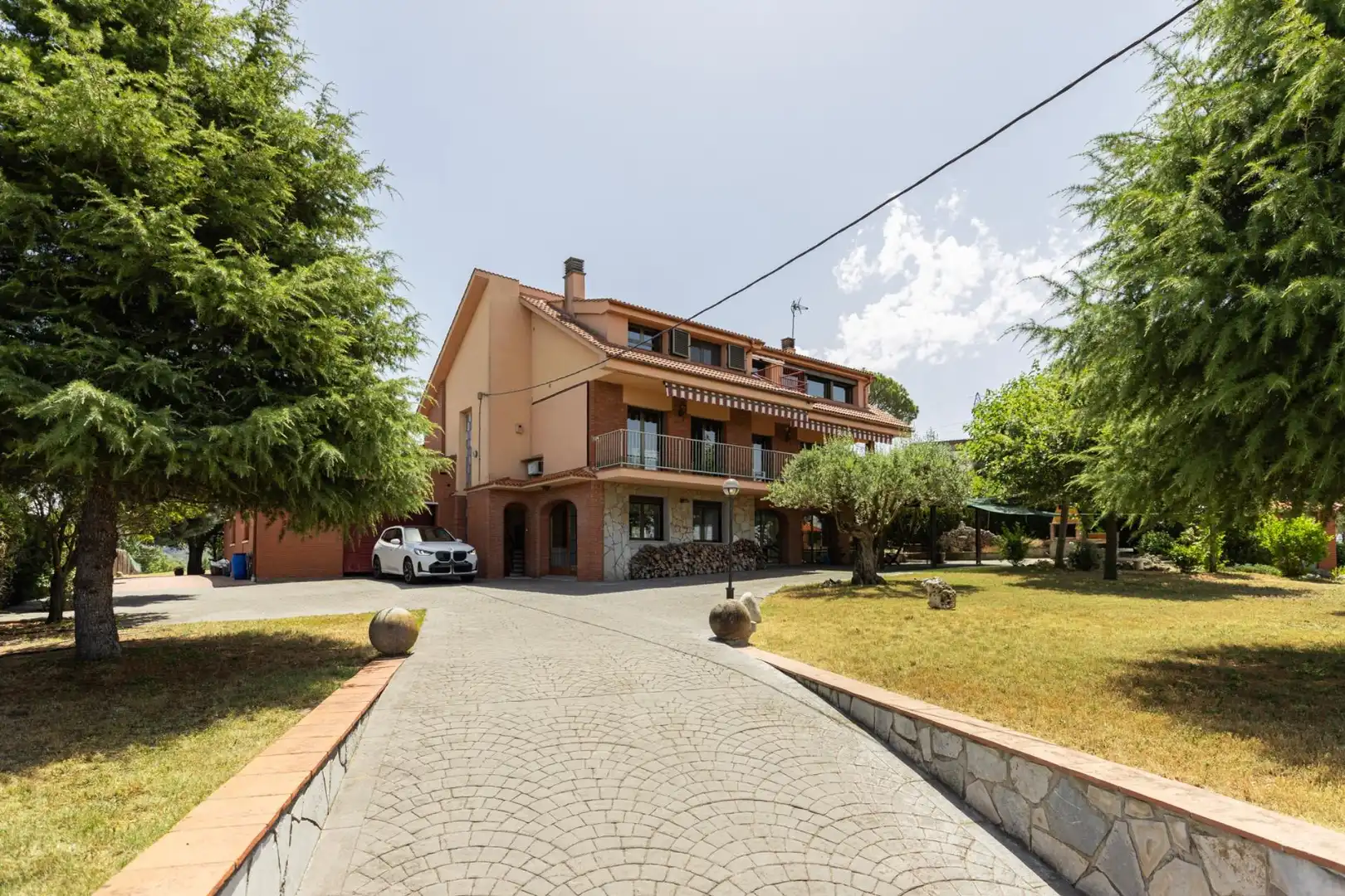 Vista exterior de Casa o xalet en venda en Sant Fruitós de Bages amb Aire condicionat, Calefacció i Jardí privat