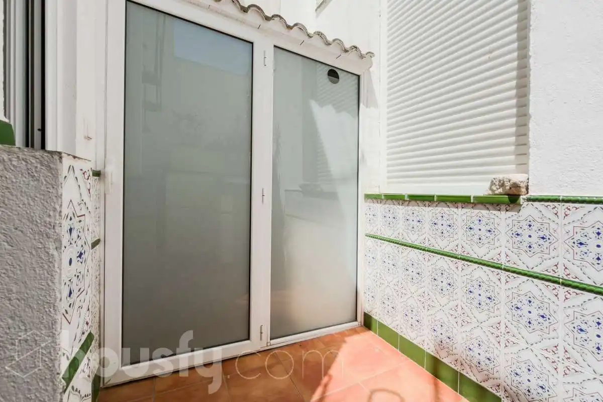 Balcony of Houses for sale in Badalona  with Air Conditioner, Heating and Terrace