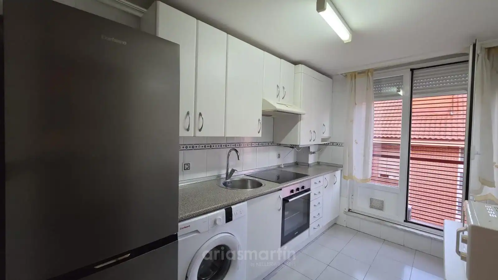 Kitchen of Flat for rent in Salamanca  with Heating, Terrace and Swimming Pool