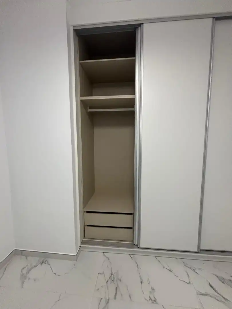 Dormitori de Apartament de lloguer en Albacete amb Aire condicionat, Calefacció i Parquet