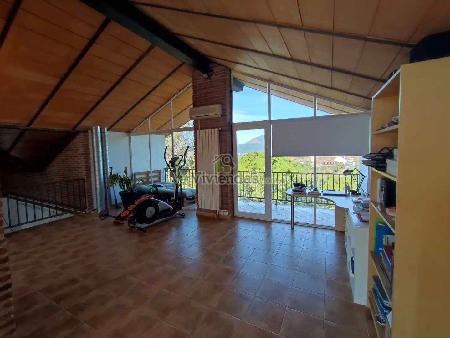Vista exterior de Casa o xalet en venda en Abrera amb Aire condicionat, Calefacció i Jardí privat