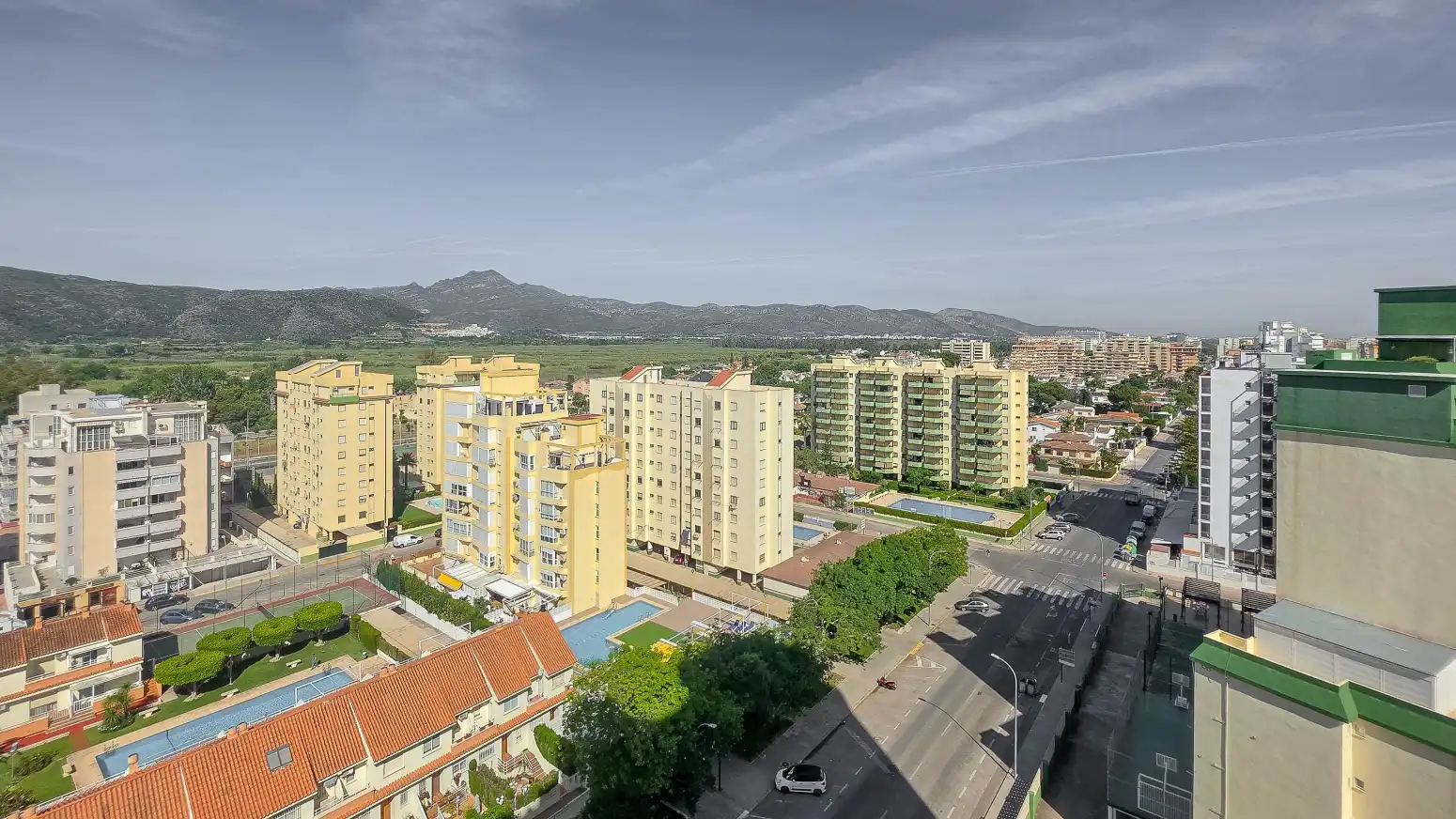 Vista exterior de Pis en venda en Gandia amb Aire condicionat, Calefacció i Jardí privat