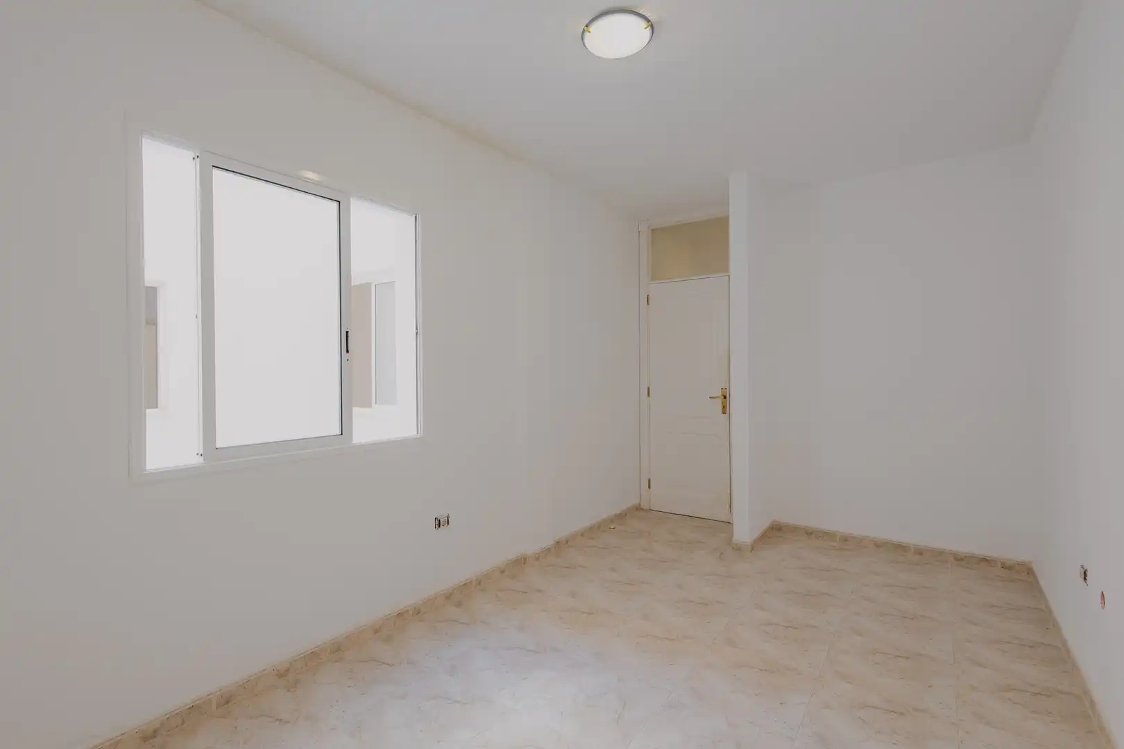 Habitación de Piso en venta en La Camella