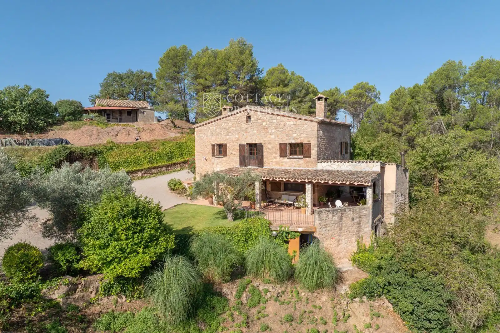 Außenansicht von Country house zum Verkauf in Aguilar de Segarra mit Heizung
