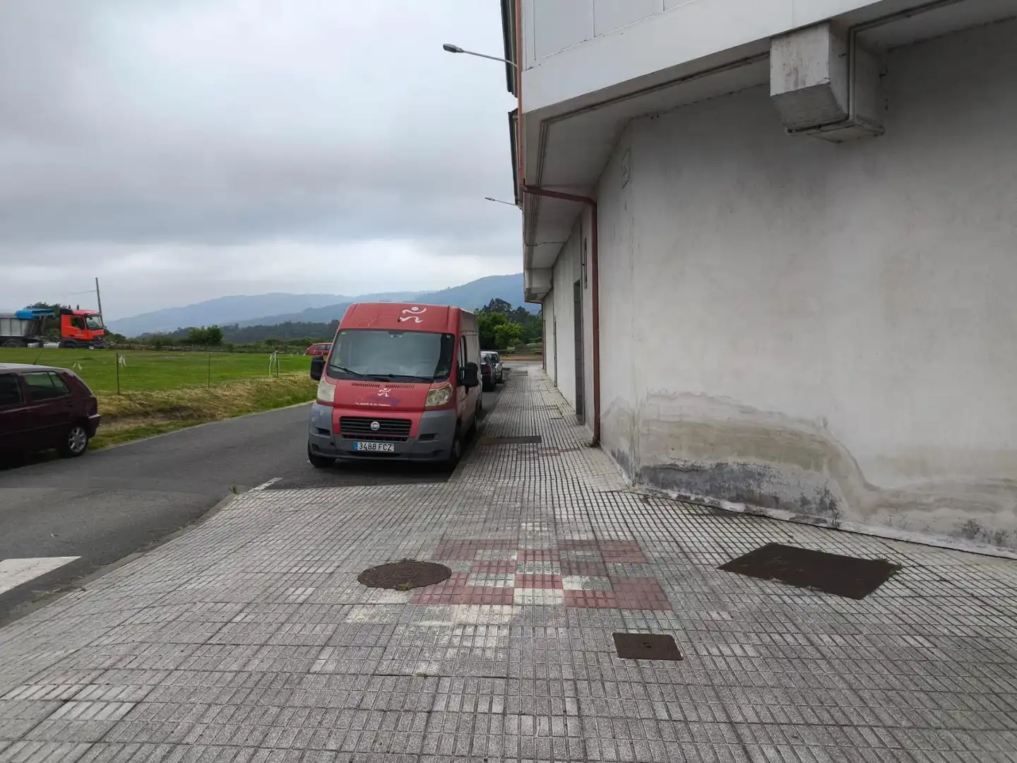 Local comercial en venda a Avenida Bergantiños, imagen 4