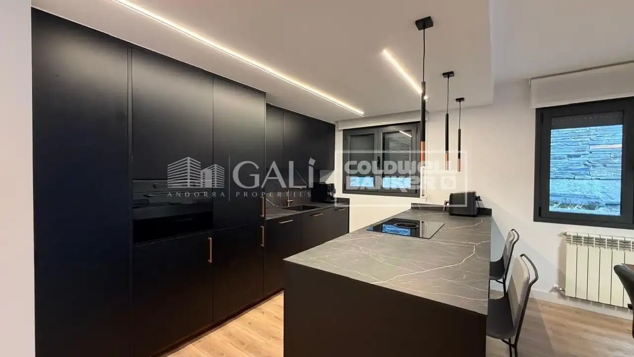 Flat with balcony for sale in Les Escaldes, imagen 6