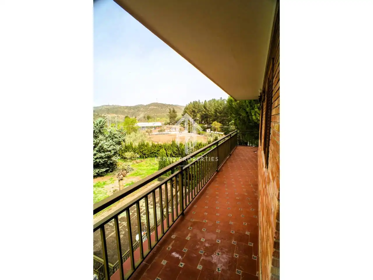 Terrassa de Finca rústica en venda en Loja amb Aire condicionat, Calefacció i Jardí privat