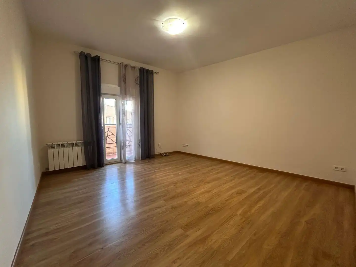 Piso de alquiler en Centro Urbano