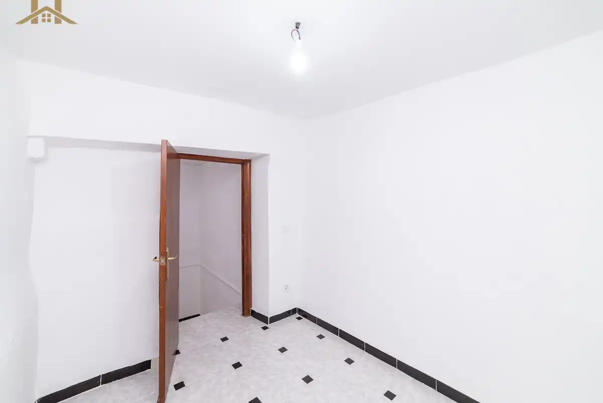 Detached homes for sale in San Martín de Valdeiglesias  with Heating