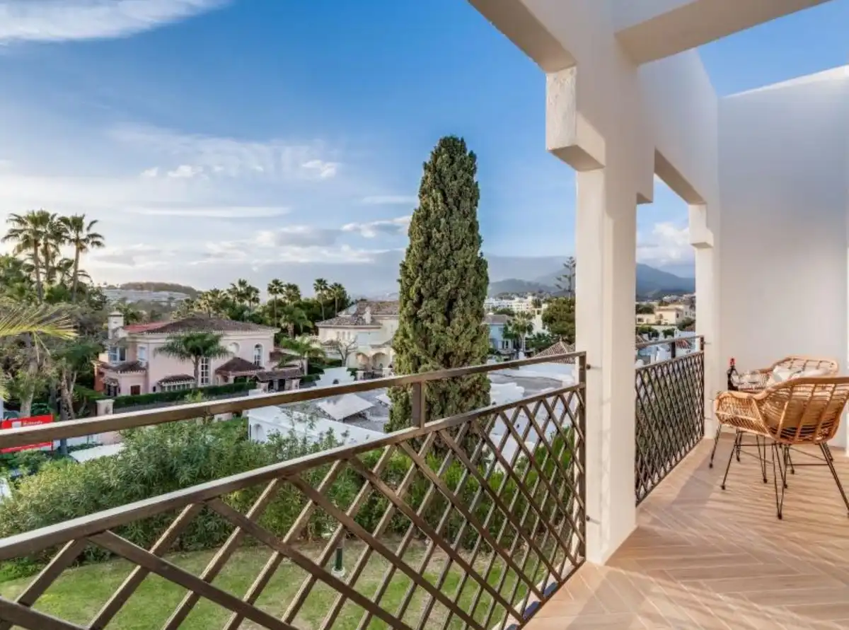 Adosado con piscina en venta en Nueva Andalucía, imagen 9