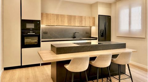 EXCLUSIVA VIVIENDA REFORMADA AL LADO DE LA RAMBLA