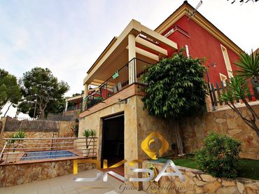 Villa avec balcon à vendre à Montornés - Las Palmas - El Refugio