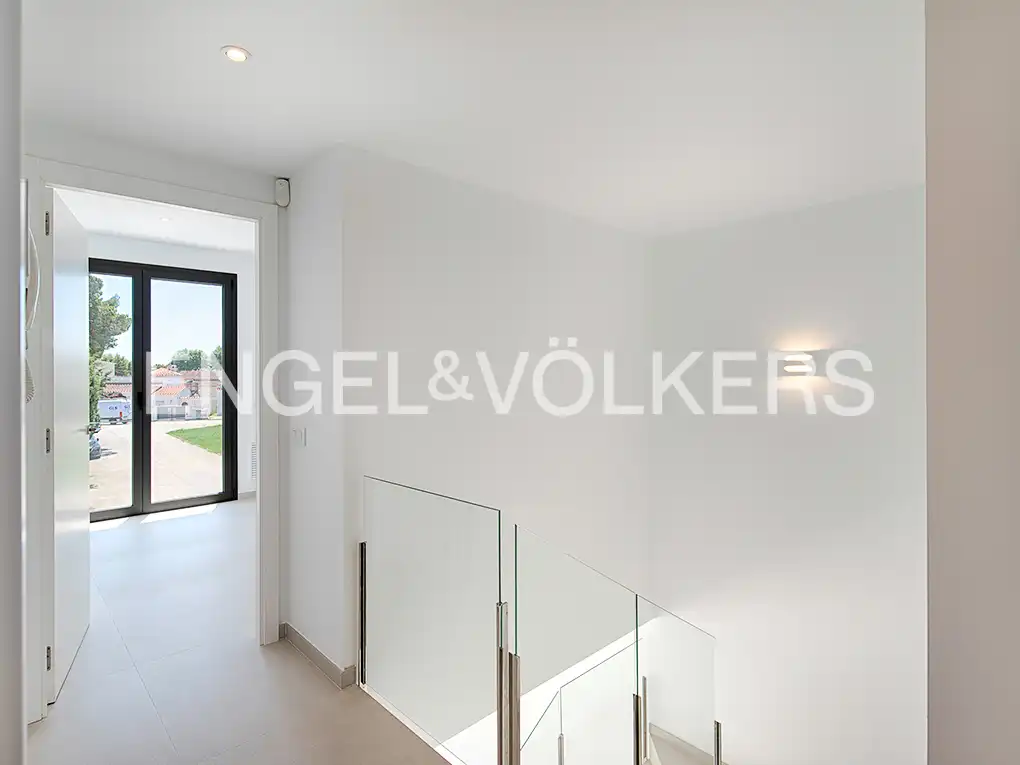 Casa pareada con terraza en venta en Carrer Requesens, imagen 18
