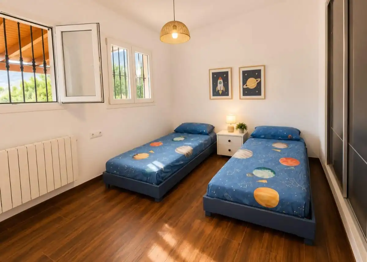 Habitación de Casa o chalet en venta en Tolox con Aire acondicionado, Jardín privado y Terraza