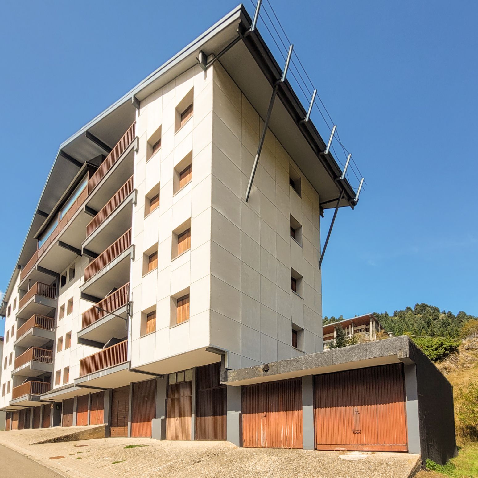 Vista exterior de Piso en venta en Ansó con Calefacción, Terraza y Amueblado