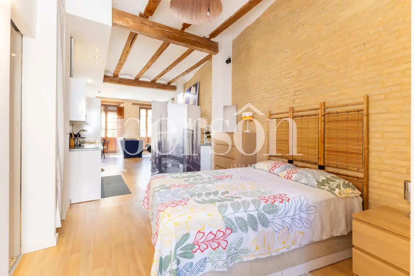 Schlafzimmer von Loft zur Miete in Valencia mit Klimaanlage, Heizung und Möbliert