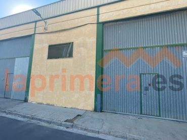 Nave industrial en alquiler en Aldaia