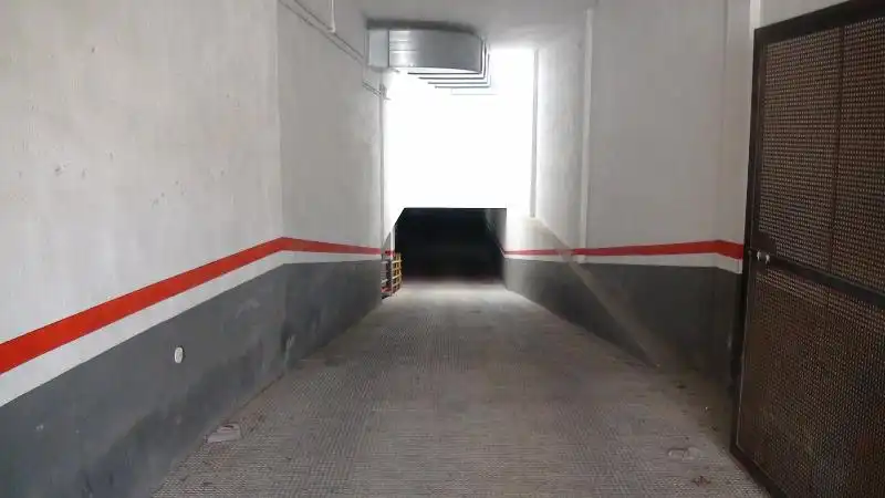 Aparcament amb ascensor en venda a Prolongacion Valencia, imagen 2