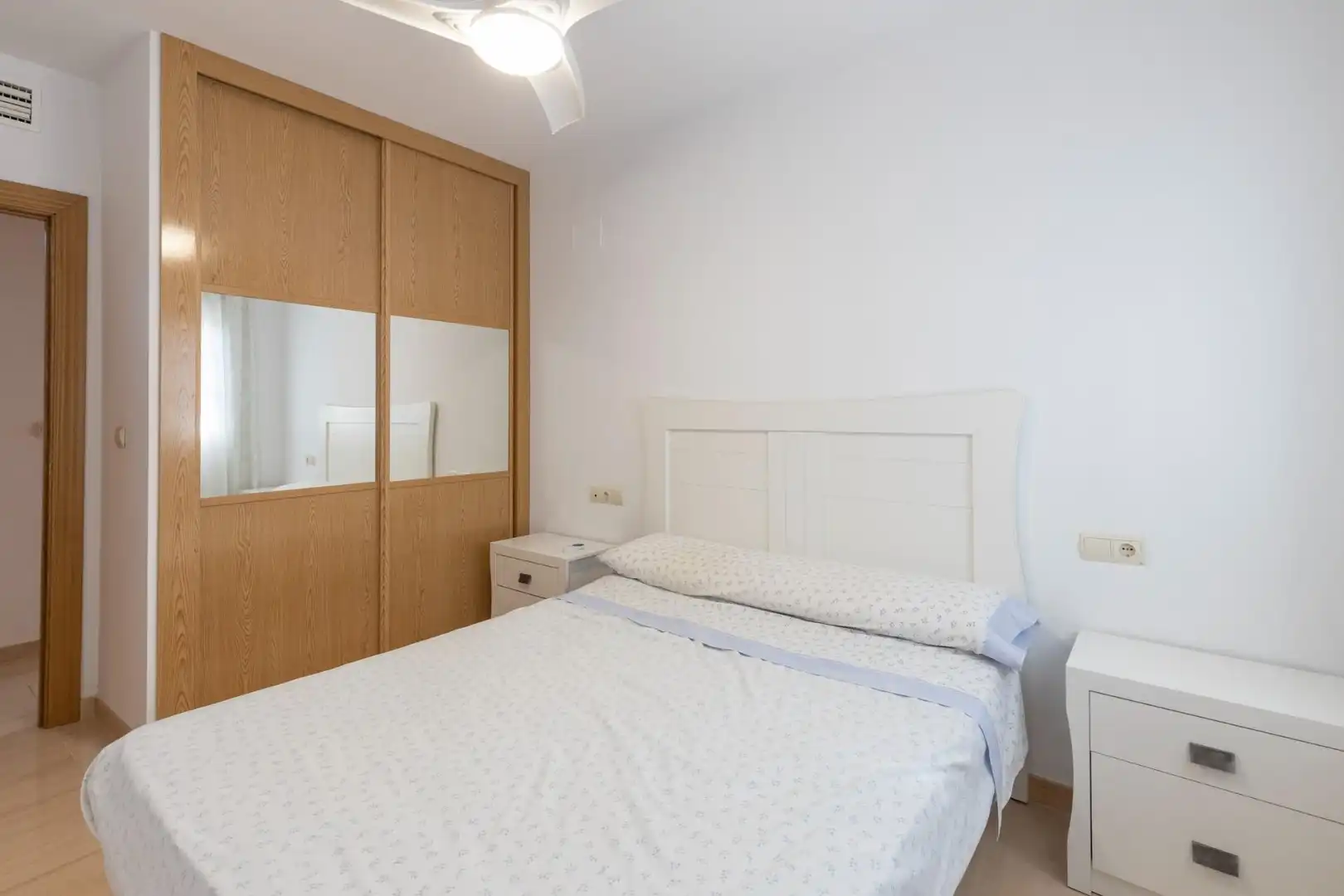 Chalet con terraza en venta en UNIS, imagen 25