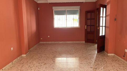 Foto 3 de Casa adosada en venta en C/ Dolores Ibarruri la Pasionaria , Maracena, Granada