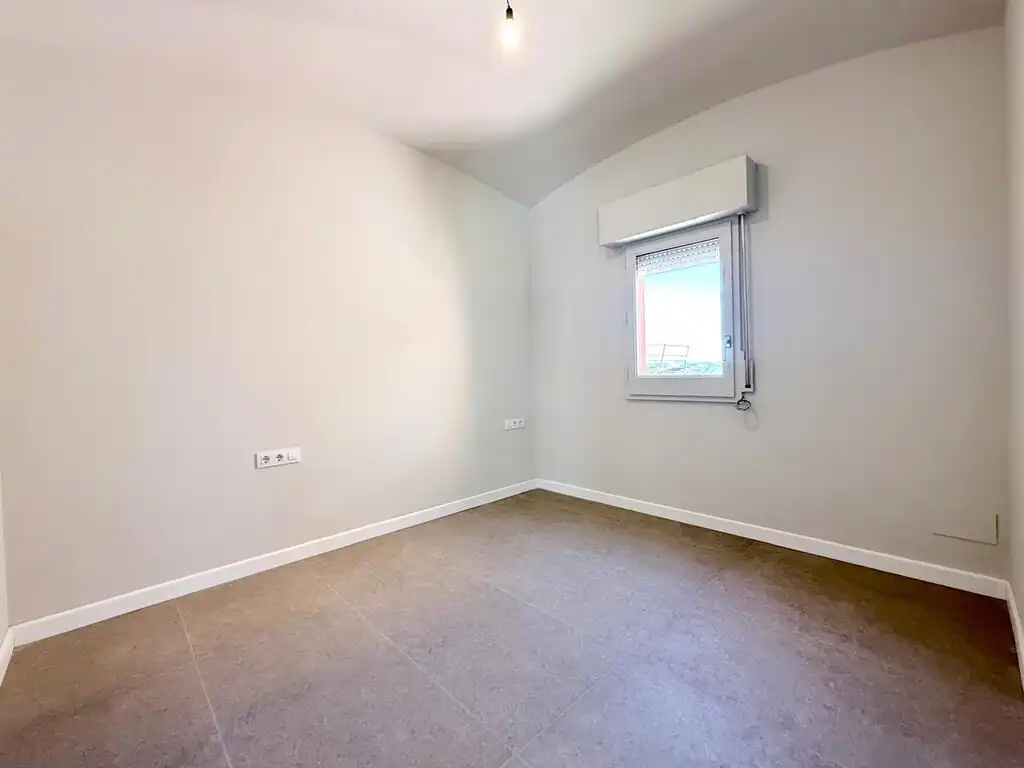 Habitación de Piso en venta en Figueres con Aire acondicionado, Calefacción y Terraza