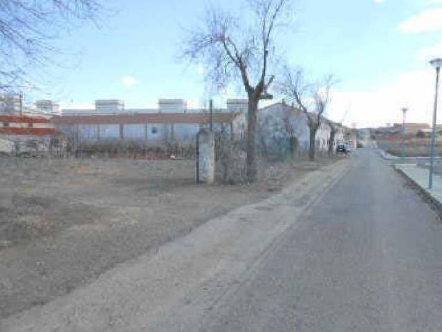 Terreno residencial en Venta en Calle Ínsula en Pozuelo de Calatrava