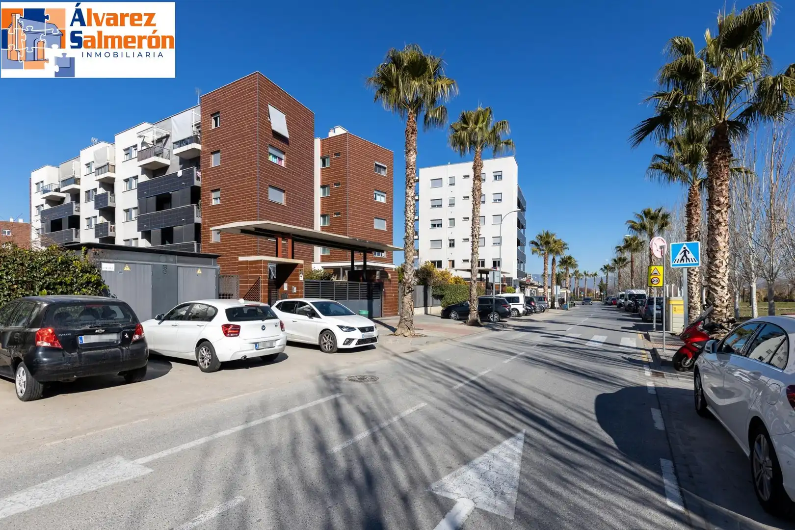 Piso con piscina en venta en Avenida de Circunvalación, imagen 2