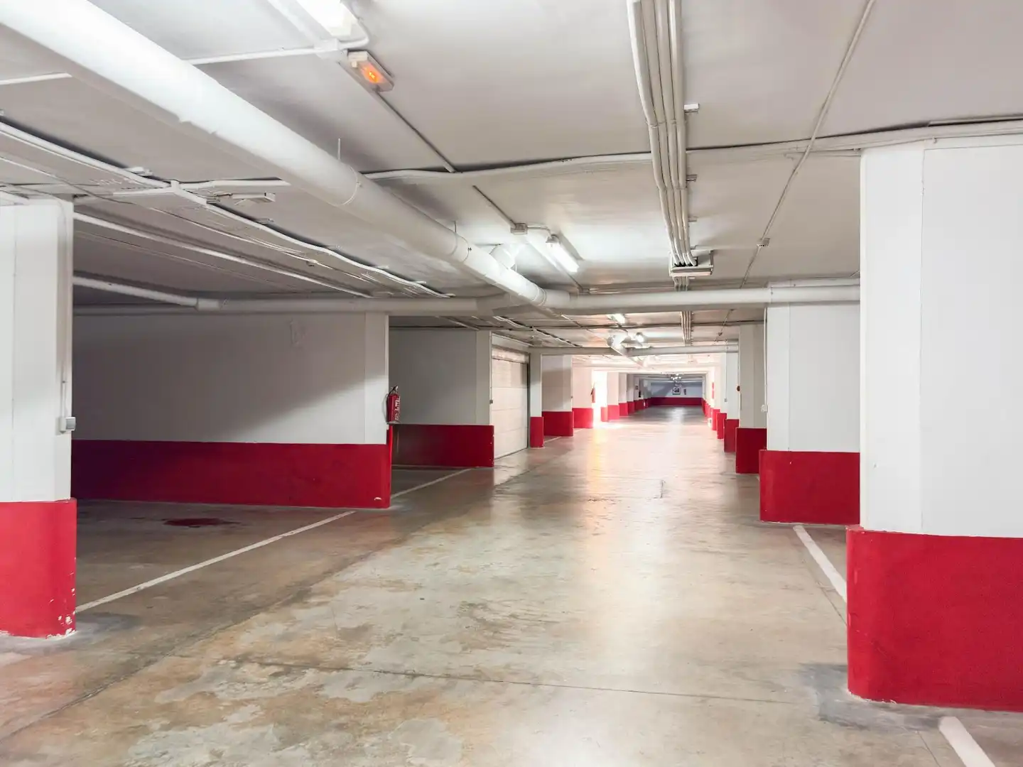 Parking de Casa adosada en venta en Bétera con Aire acondicionado, Calefacción y Terraza