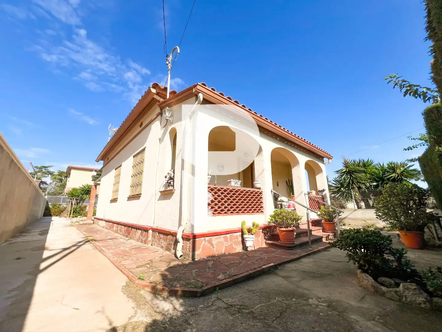 Exterior view of Houses for sale in Sant Andreu de la Barca  with Private garden, Terrace and Storage room