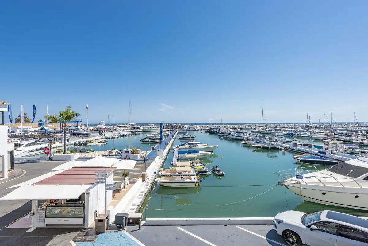 Ático con ascensor en venta en Nueva Andalucía, imagen 11