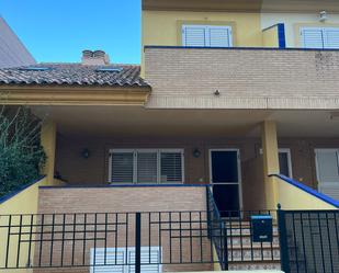 Vista exterior de Casa o xalet de lloguer en Canet d'En Berenguer amb Aire condicionat, Terrassa i Piscina