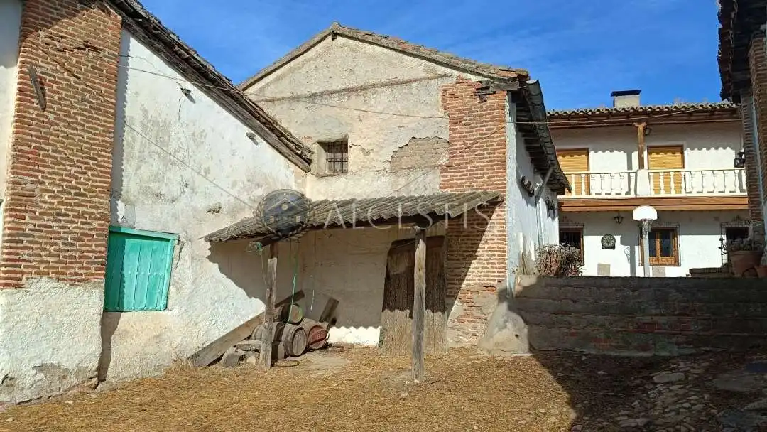 Exterior view of Houses for sale in Méntrida  with Heating, Storage room and Furnished