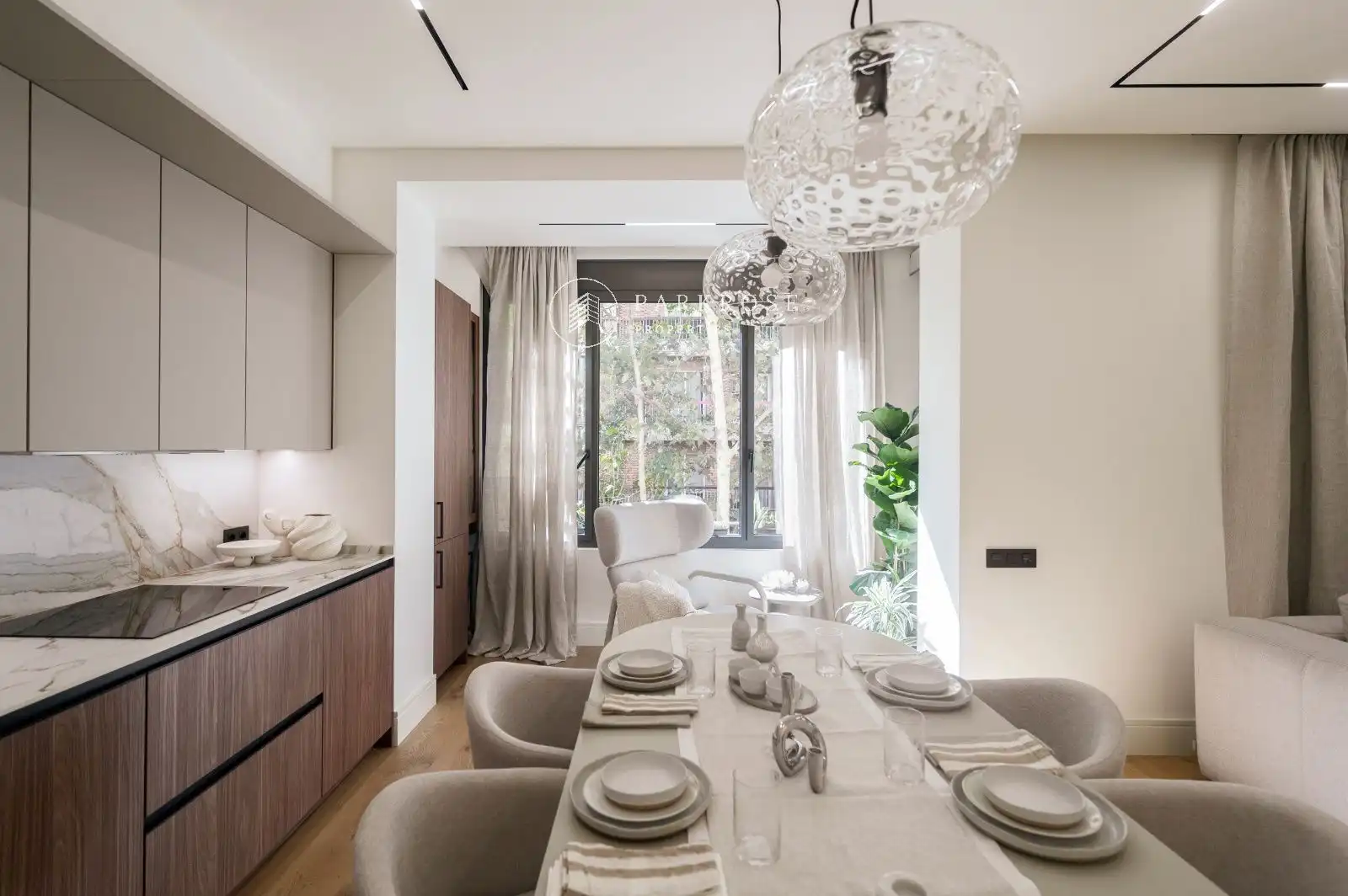 Appartement avec ascenseur à vendre à Roger de Lluria